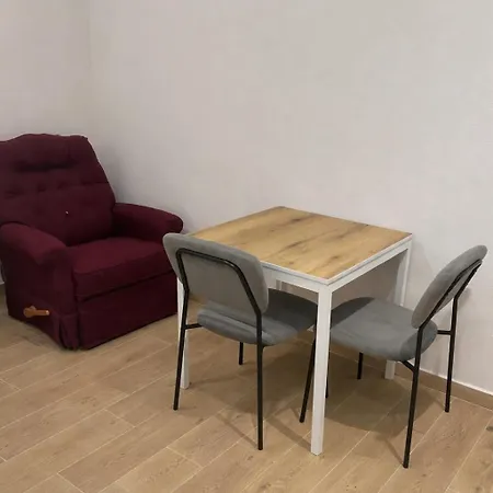 Apartmanhotel Cozy Collective - Heart Of Tirana